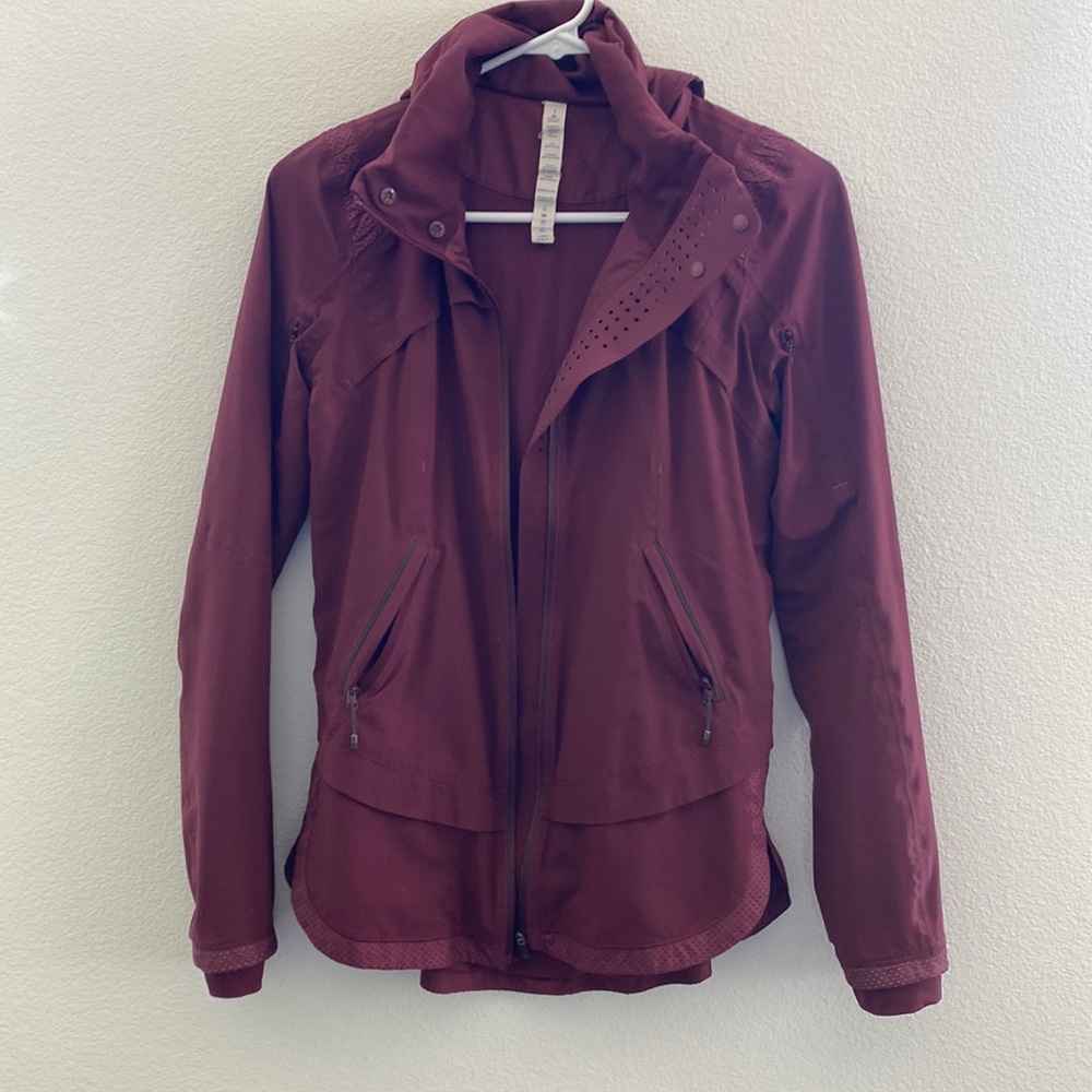 Maroon Lululemon rain jacket